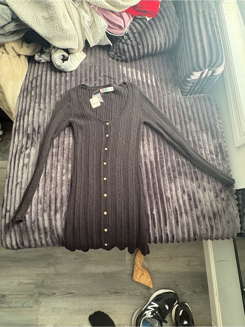 Ribbed Longline Button-Front Women’s Sweater Dress Black
